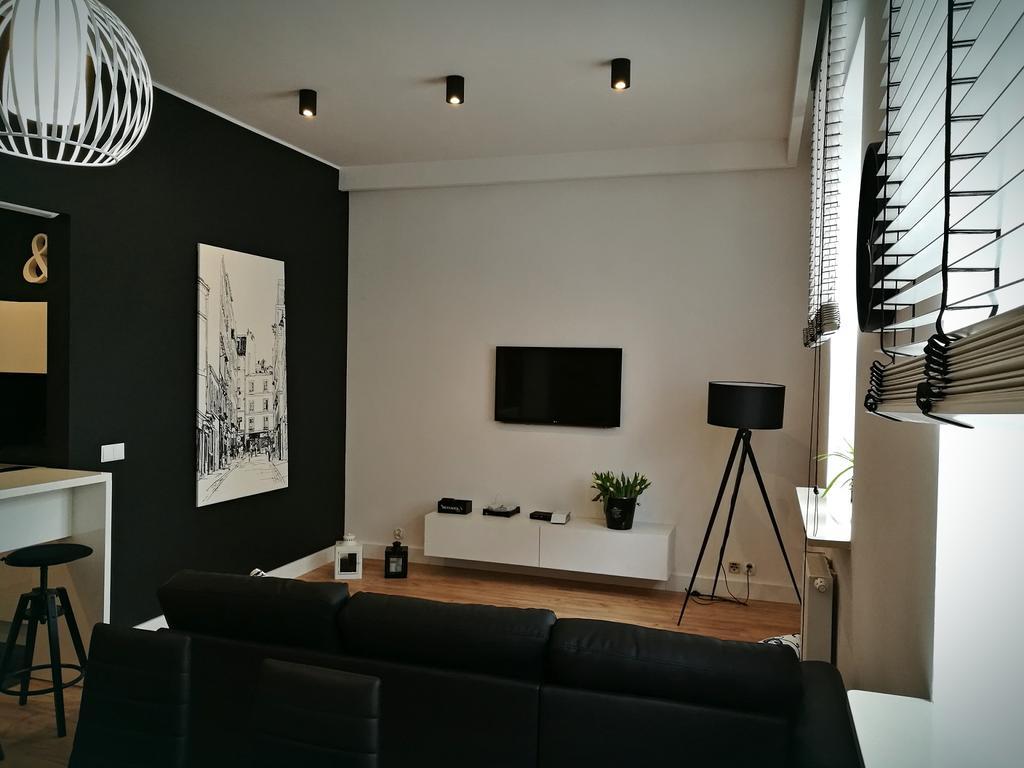 Black&White Apartment- Wierzbowa 5 Poznań Exteriör bild