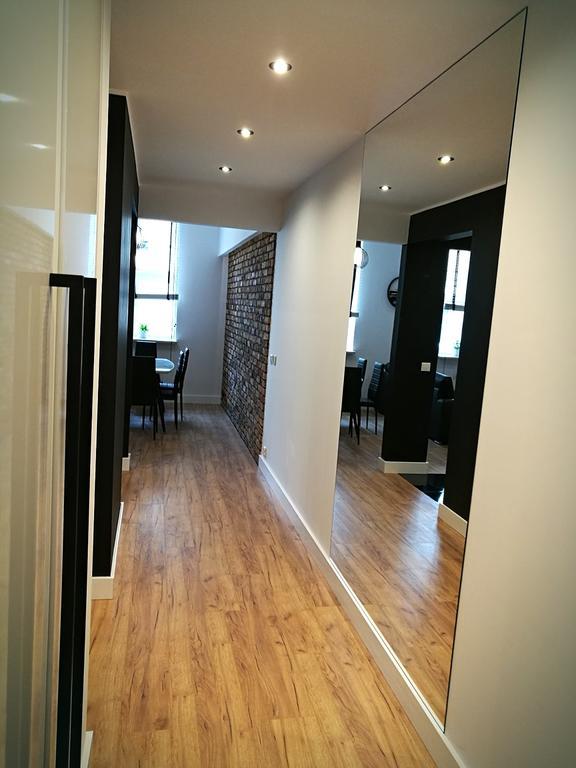 Black&White Apartment- Wierzbowa 5 Poznań Exteriör bild